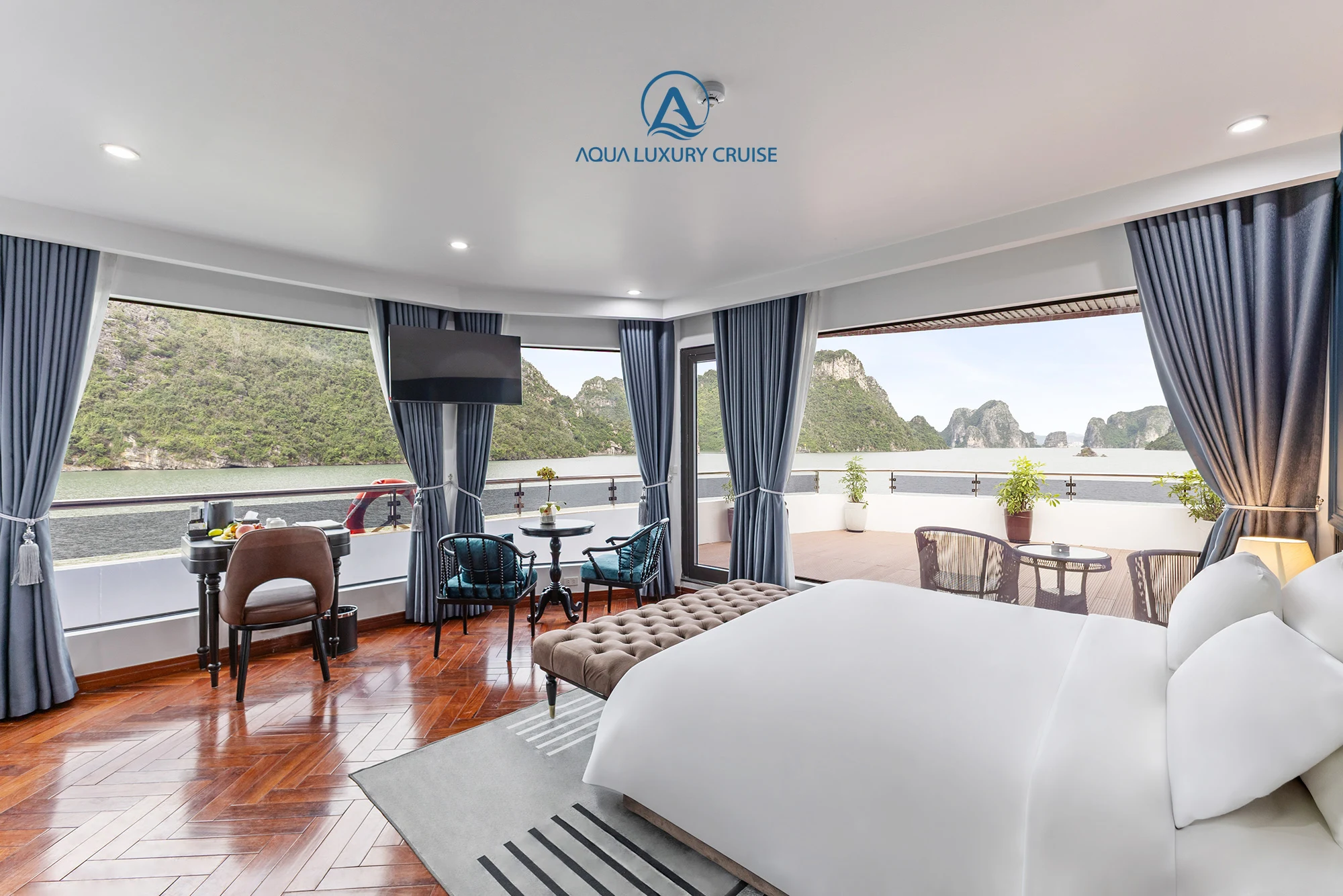 King Suite Terrace on Aqua Luxury Cruise